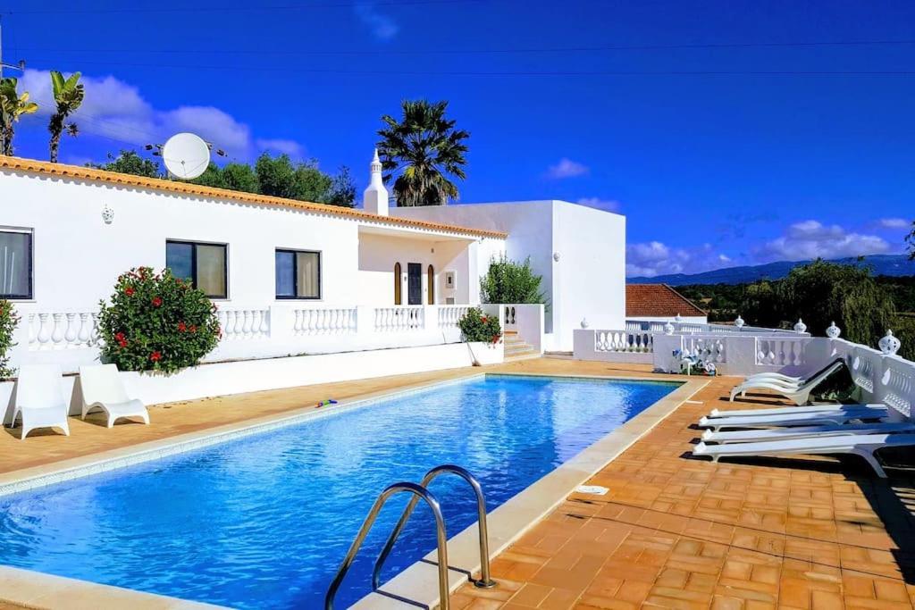Blue Skies Villas 1&2 Mexilhoeira Grande 외부 사진