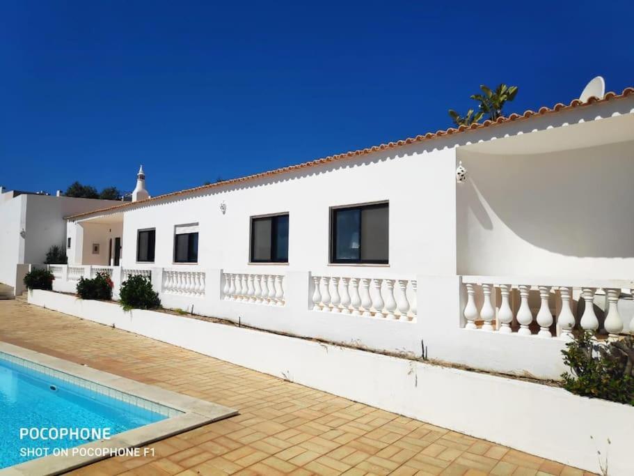 Blue Skies Villas 1&2 Mexilhoeira Grande 외부 사진