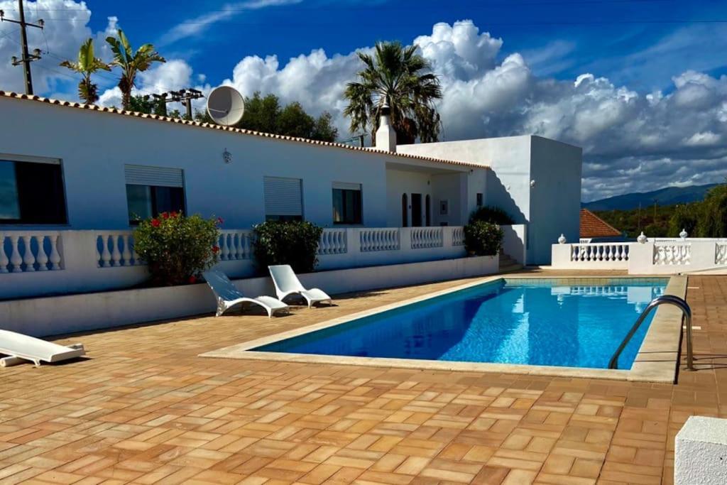 Blue Skies Villas 1&2 Mexilhoeira Grande 외부 사진